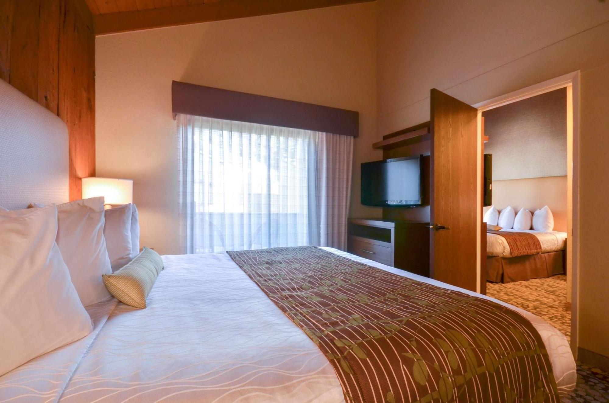 Best Western The Inn & Suites Пасифик Гроув Екстериор снимка